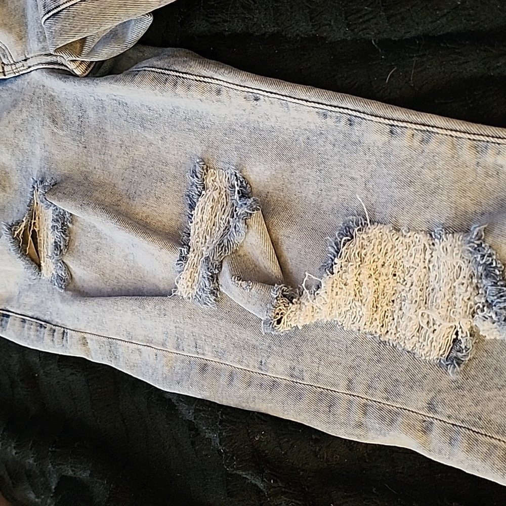 The Boyfriend Mid Rise Distressed Jeans - Picture 4 of 13
